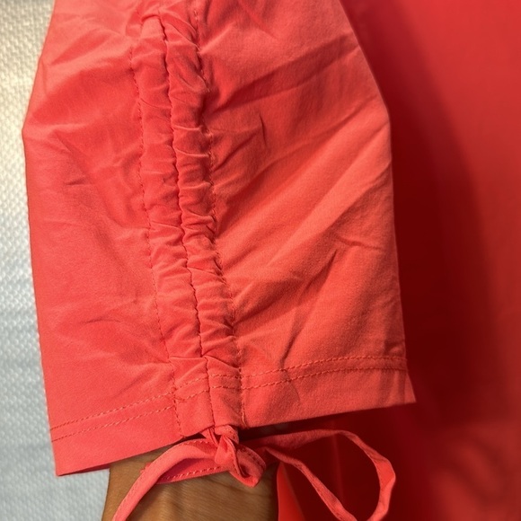 Chico's  Pink Coral Henley Short Sleeve Fun Tie Sleeves Size 2 / Large 12/14 - Picture 5 of 10